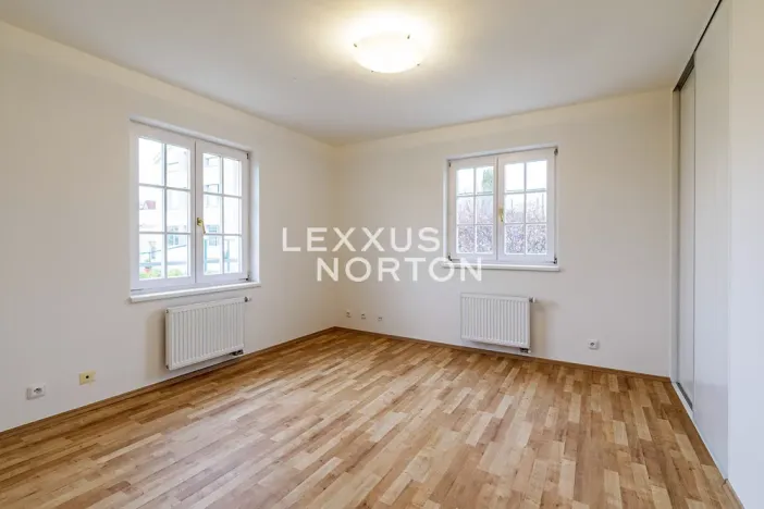 Pronájem vily, Praha - Nebušice, U Házů, 229 m2