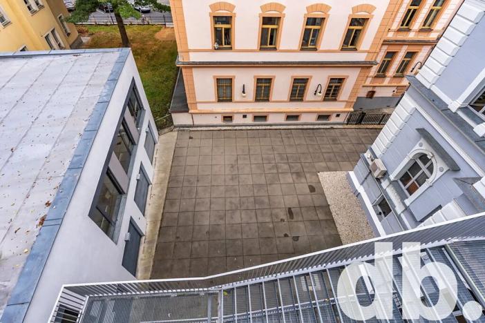 Pronájem kanceláře, Cheb, 26. dubna, 260 m2