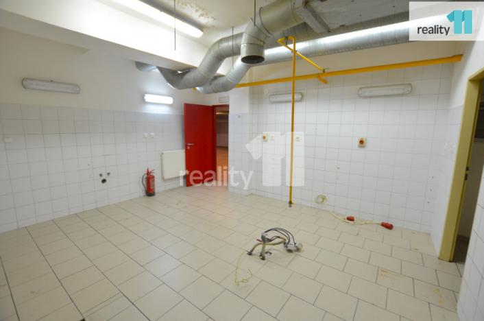 Pronájem obchodního prostoru, Humpolec, Husova, 297 m2