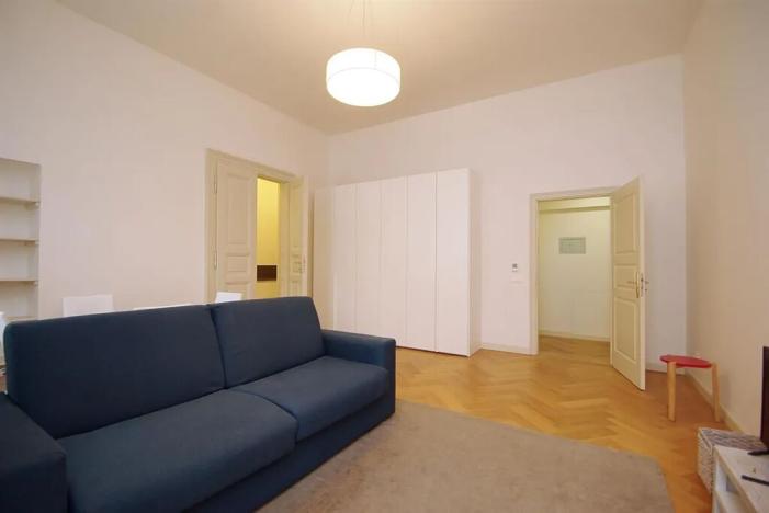 Pronájem bytu 1+1, Praha - Nové Město, Bolzanova, 47 m2