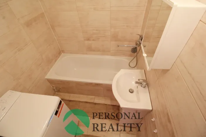 Pronájem bytu 2+1, Sokolov, Jelínkova, 52 m2