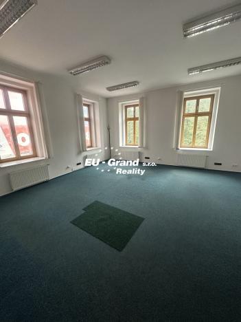 Pronájem kanceláře, Varnsdorf, 5. května, 107 m2