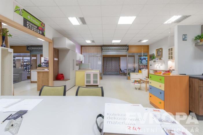 Prodej komerční nemovitosti, Havlíčkův Brod, V Rámech, 1081 m2