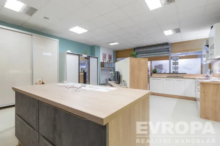 Prodej komerční nemovitosti, Havlíčkův Brod, V Rámech, 1081 m2