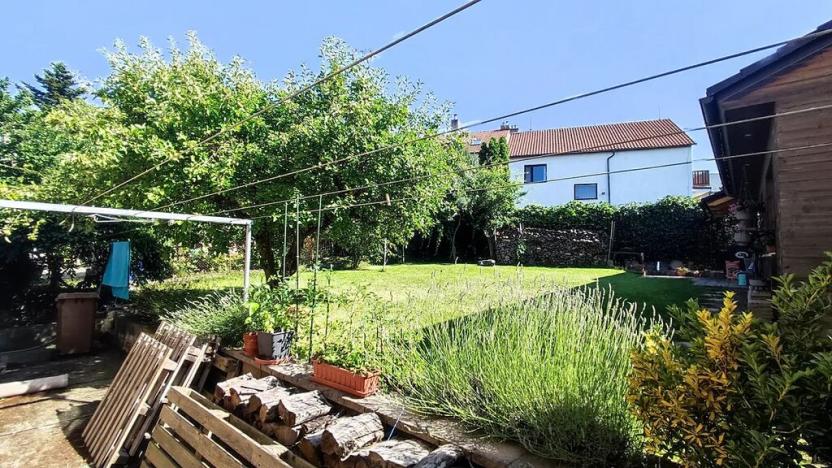 Prodej podílu rodinného domu, Praha, Hornoměcholupská, 240 m2