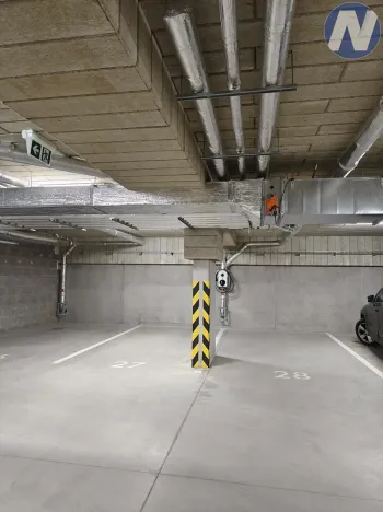 Pronájem garážového stání, Plzeň, Železná, 10 m2