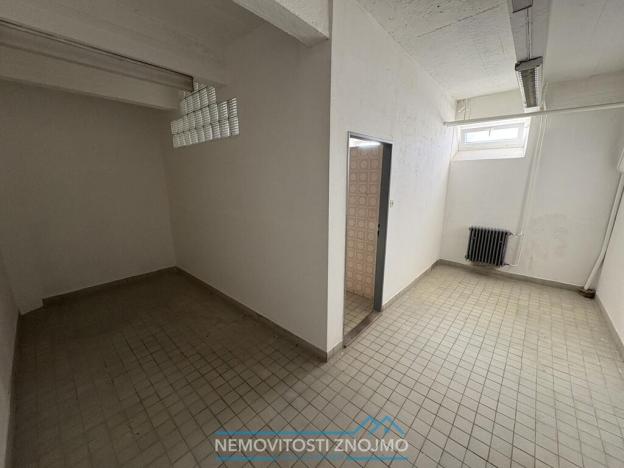 Pronájem kanceláře, Znojmo, Dobšická, 22 m2