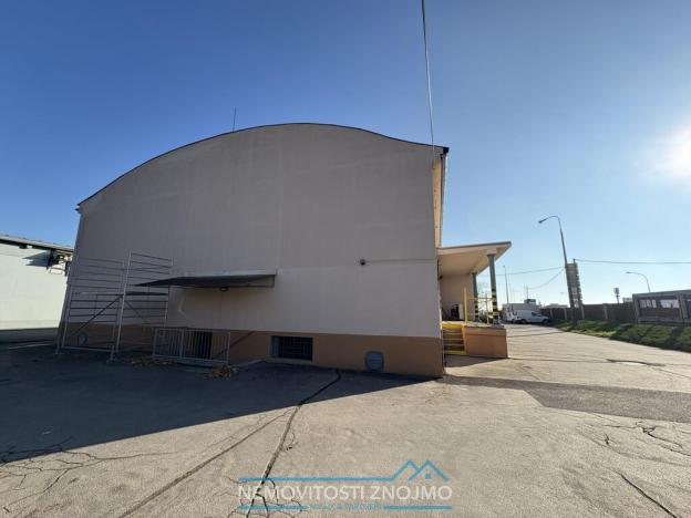 Pronájem skladu, Znojmo, Dobšická, 100 m2