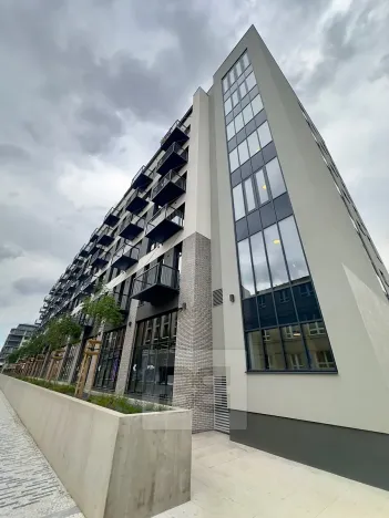 Prodej bytu 1+kk, Praha - Holešovice, V háji, 43 m2