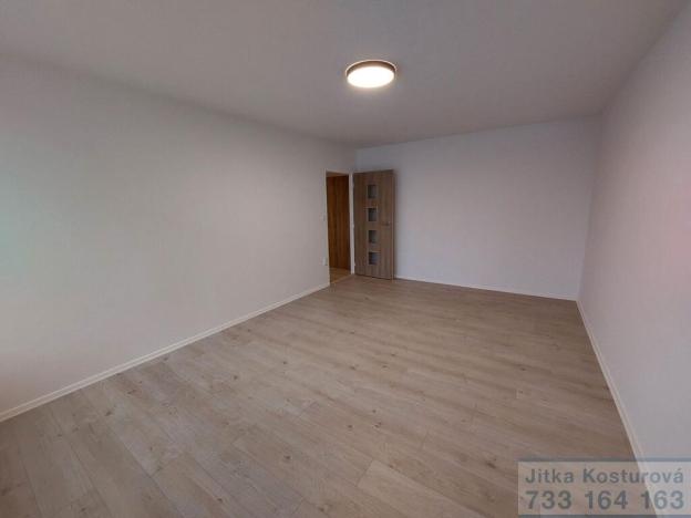 Pronájem bytu 2+1, Krnov - Pod Bezručovým vrchem, Budovatelů, 53 m2