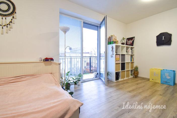 Pronájem bytu 1+kk, Brno, Svitavská, 33 m2