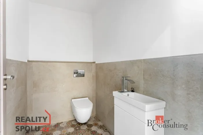 Prodej rodinného domu, Lahošť, Švermova, 132 m2