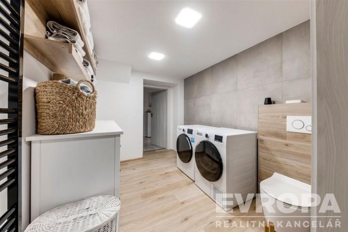 Prodej rodinného domu, Trhová Kamenice, 197 m2