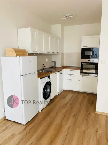 Pronájem bytu 1+kk, Praha - Strašnice, Vinohradská, 41 m2