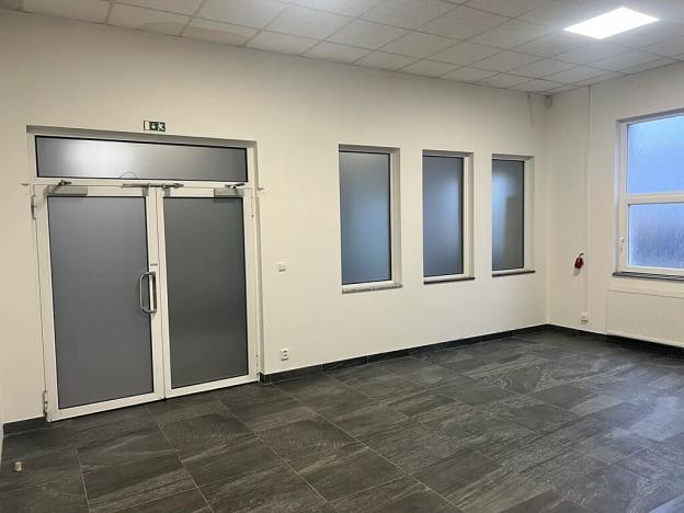 Pronájem obchodního prostoru, Dalovice, Botanická, 136 m2