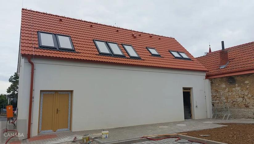 Prodej obchodního prostoru, Praha - Dubeč, Lipové náměstí, 72 m2