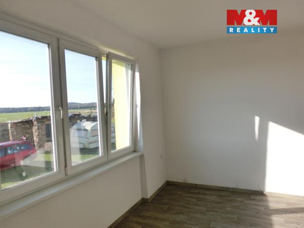 Prodej bytu 2+1, Dolní Krupá, 51 m2