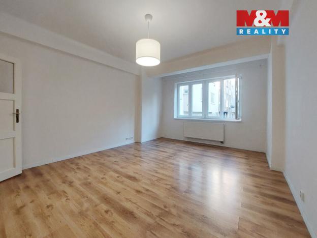 Pronájem bytu 2+kk, Praha - Žižkov, Biskupcova, 44 m2