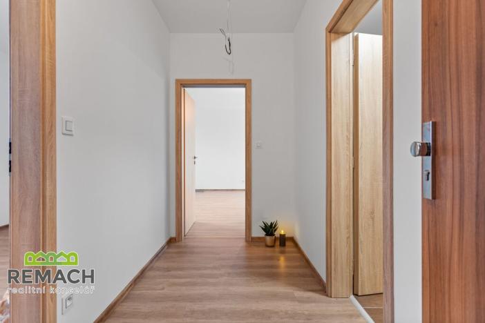 Pronájem bytu 2+kk, Náchod, Bartoňova, 61 m2