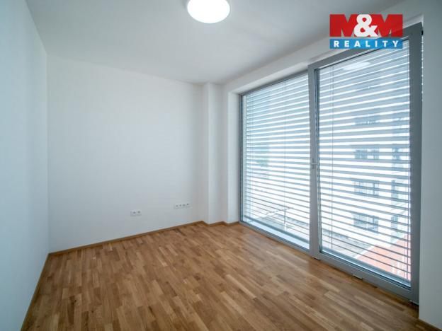 Prodej bytu 3+kk, Zlín, Lorencova, 99 m2
