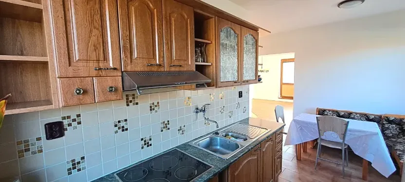 Prodej rodinného domu, Lomnička, 300 m2