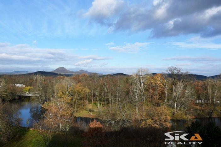 Prodej bytu 2+1, Louny, Petra Obrovce, 61 m2