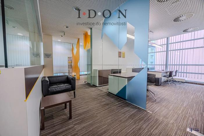 Prodej obchodního prostoru, Opava, Horní náměstí, 634 m2