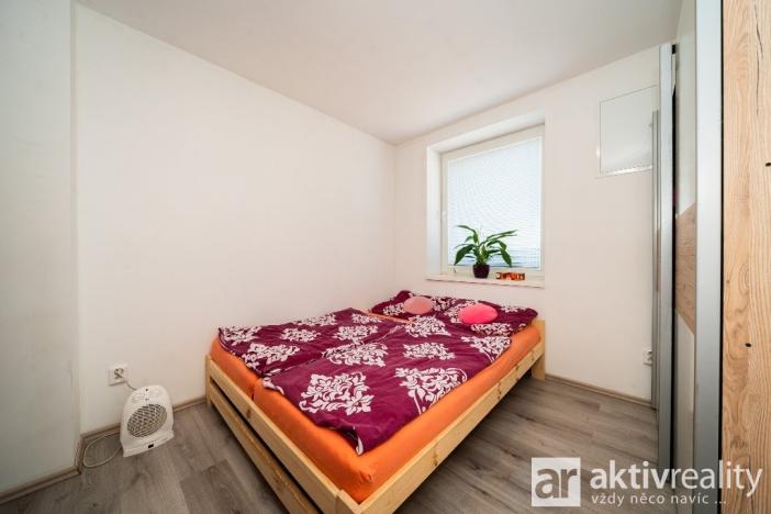 Prodej obchodního prostoru, Neratovice, Hlavní, 620 m2