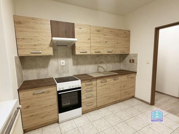 Prodej bytu 2+1, Měčín, Sadová, 67 m2