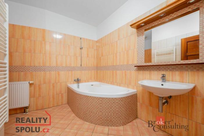 Prodej bytu 2+kk, Hrádek nad Nisou, 1. máje, 55 m2