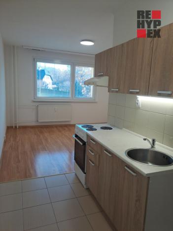 Pronájem bytu 1+kk, Hrádek nad Nisou, Pod tratí, 28 m2