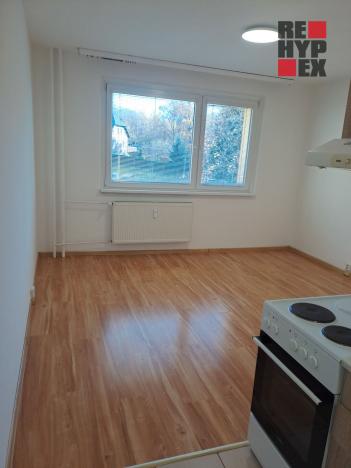 Pronájem bytu 1+kk, Hrádek nad Nisou, Pod tratí, 28 m2