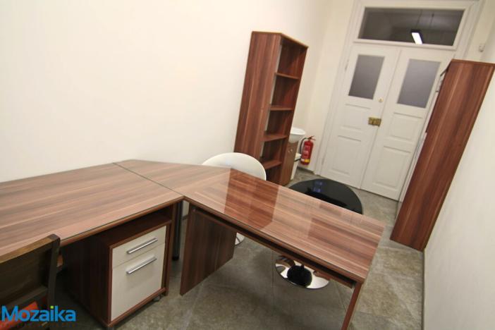 Pronájem kanceláře, Litomyšl, Braunerovo nám., 11 m2