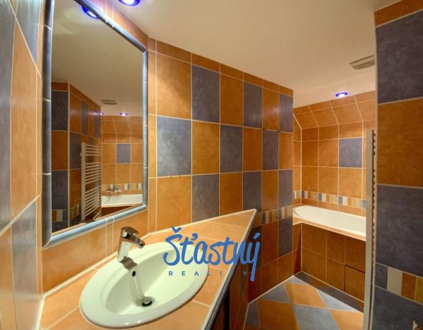 Prodej atypického bytu, Černý Důl, 78 m2