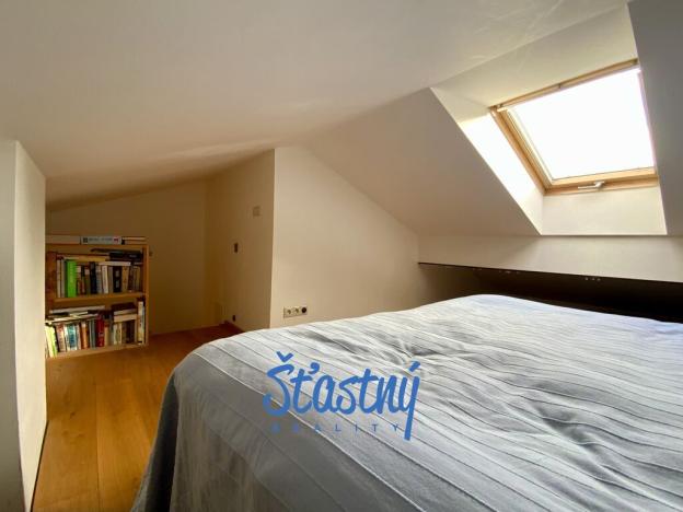 Prodej atypického bytu, Černý Důl, 78 m2