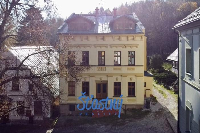 Prodej atypického bytu, Černý Důl, 78 m2