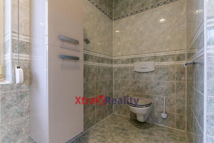 Prodej rodinného domu, Kadaň, Třešňová, 405 m2