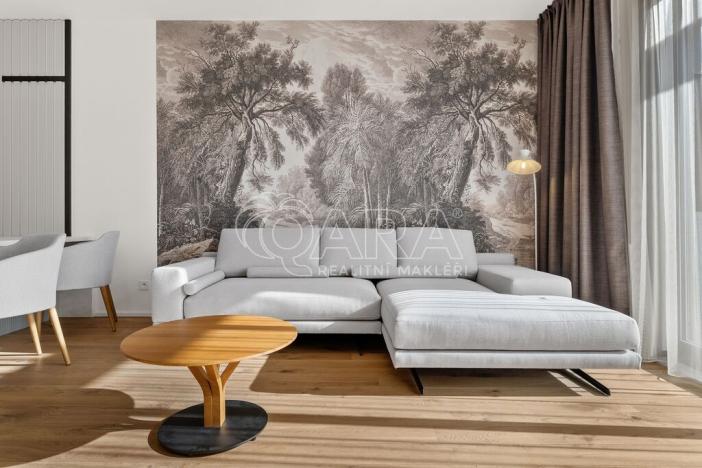 Pronájem bytu 2+kk, Praha - Troja, Pod Hrachovkou, 58 m2