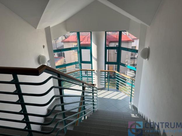 Pronájem kanceláře, Jablonec nad Nisou, Palackého, 52 m2