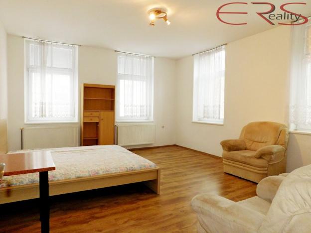 Pronájem bytu 2+1, Jablonec nad Nisou, Dlouhá, 70 m2