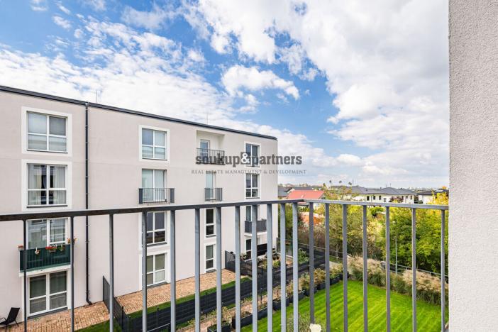 Pronájem bytu 2+kk, Jesenice, Cedrová, 71 m2