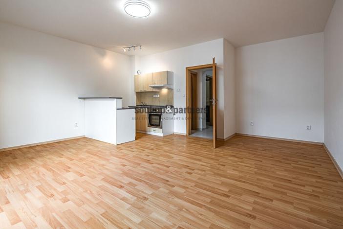 Pronájem bytu 2+kk, Jesenice, Cedrová, 71 m2