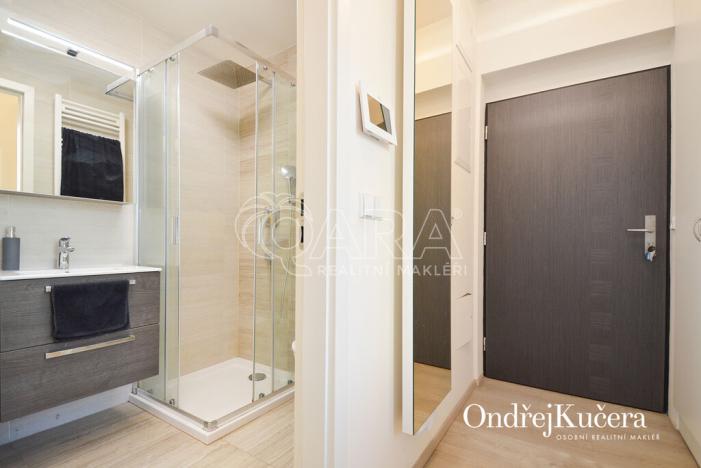 Pronájem bytu 2+kk, Praha - Strašnice, Krátká, 45 m2