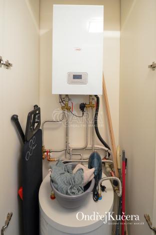 Pronájem bytu 2+kk, Praha - Strašnice, Krátká, 45 m2