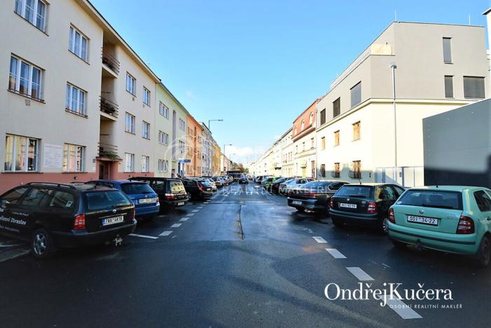 Pronájem bytu 2+kk, Praha - Strašnice, Krátká, 45 m2