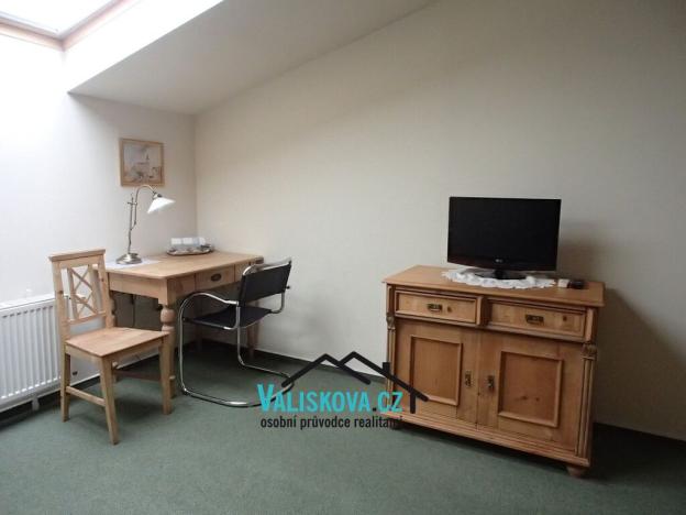 Pronájem bytu 1+kk, Kroměříž, Riegrovo náměstí, 25 m2