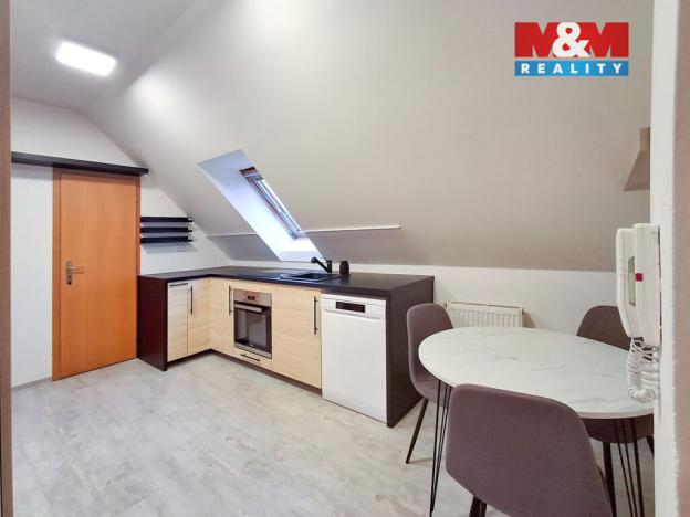 Prodej bytu 2+1, Bílovice nad Svitavou, Lesní, 53 m2