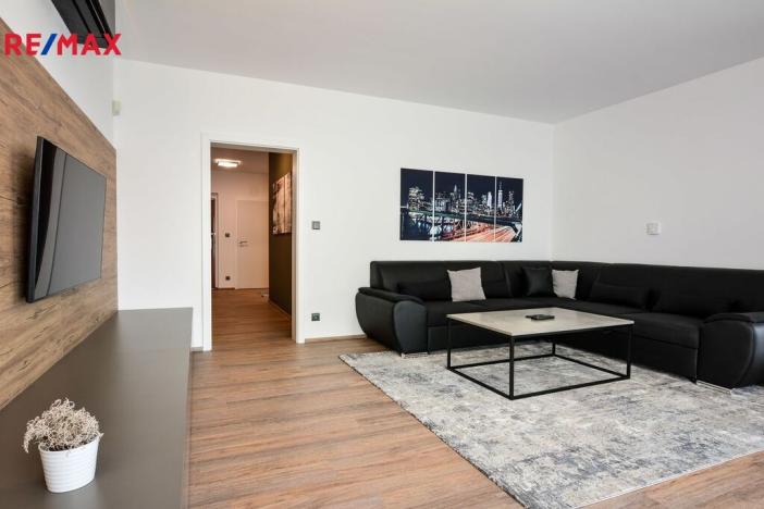 Pronájem bytu 4+kk, Praha - Záběhlice, Mattioliho, 126 m2