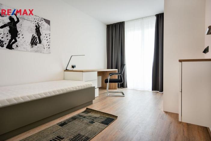 Pronájem bytu 4+kk, Praha - Záběhlice, Mattioliho, 126 m2