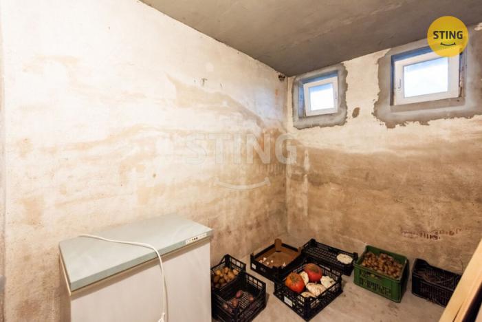 Prodej bytu 3+1, Suchohrdly u Miroslavi, 90 m2